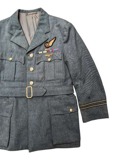 Post-WW2 RAF OFFICERS SD TUNIC - NAMED 