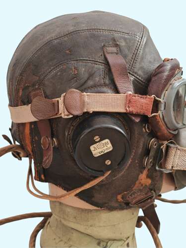 WW2 RAF 1st pattern C-type flying helmet set - NAMED - F/O LOVE EA