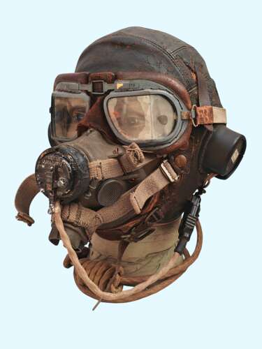 WW2 RAF 1st pattern C-type flying helmet set - NAMED - F/O LOVE EA