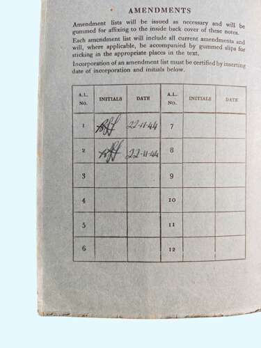 WW2 RAF WELLINGTON III - XVIII PILOT'S NOTES - /44 dated