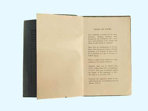 WW2 RAF WELLINGTON III - XVIII PILOT'S NOTES - /44 dated