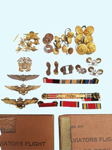 WW2 USN Logbook grouping - LT. R.C. BUNTEN - CARRIER PILOT