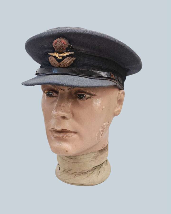 WW2 RAF OFFICERS SD PEAKED CAP