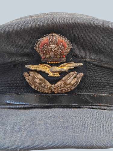 WW2 RAF OFFICERS SD PEAKED CAP